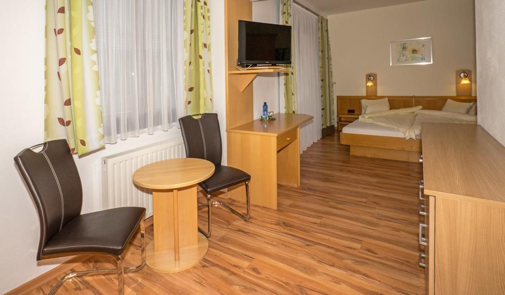 Haus Stampfer Ξενοδοχείο Weissensee Εξωτερικό φωτογραφία